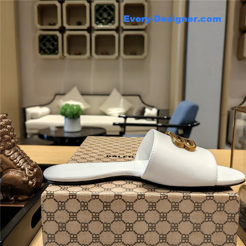 Ba1en*iaga flat heel round toe slide side slides