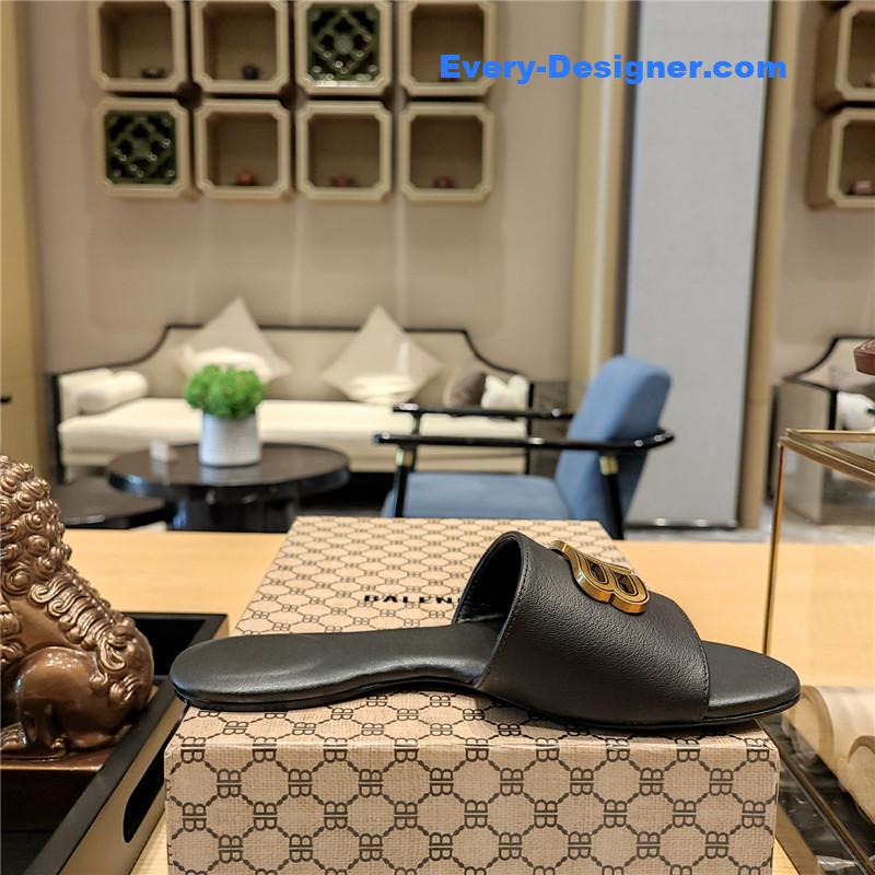 Ba1en*iaga flat heel round toe slide side slides
