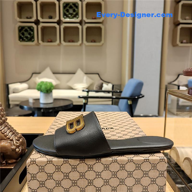 Ba1en*iaga flat heel round toe slide side slides