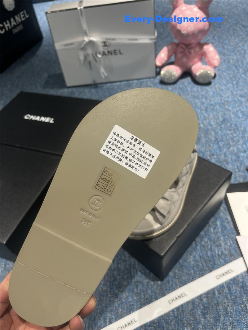CC new Velcro sandals