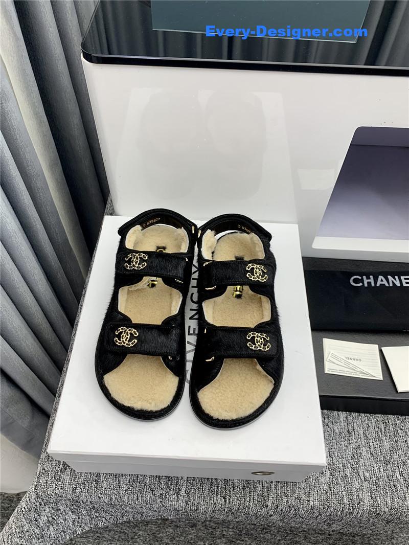 CC beach sandals