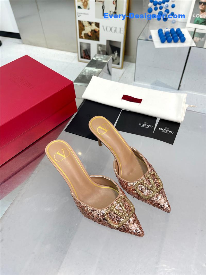 Va1e*ntin0 new sequin version v buckle classic slippers