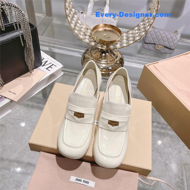 M1um1u gold coin loafer patent leather high heels