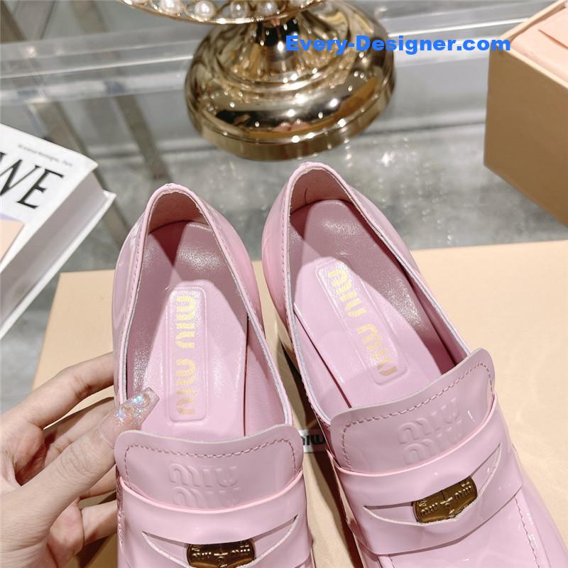 M1um1u gold coin loafer patent leather high heels