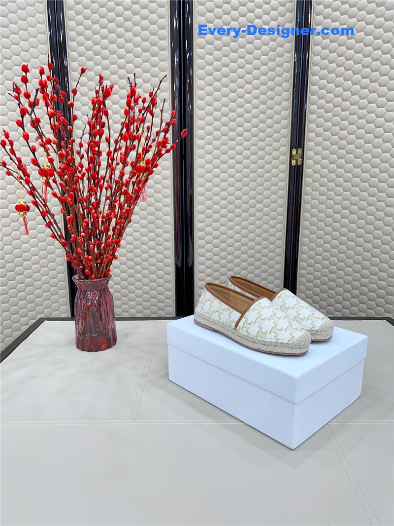 Ce1i*e new triumphal arch fisherman shoes