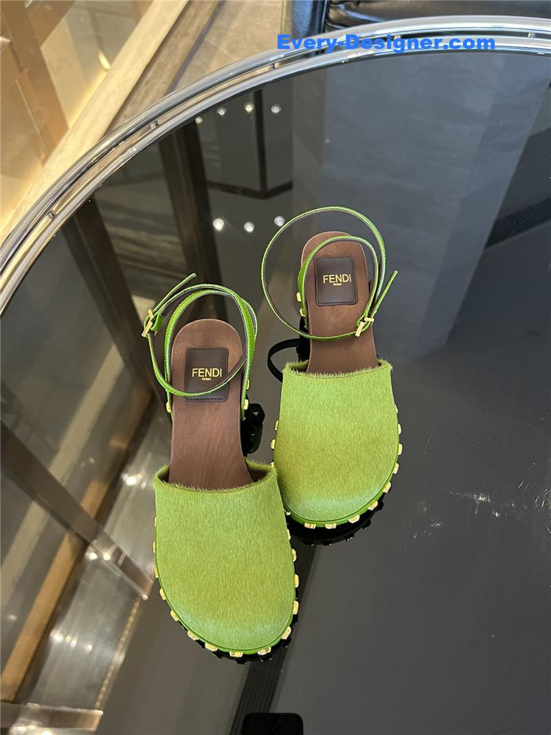 F**di classic clogs