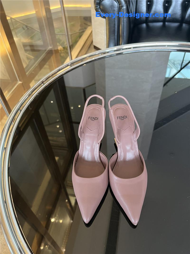 F**di f-shaped three-dimensional heel pumps