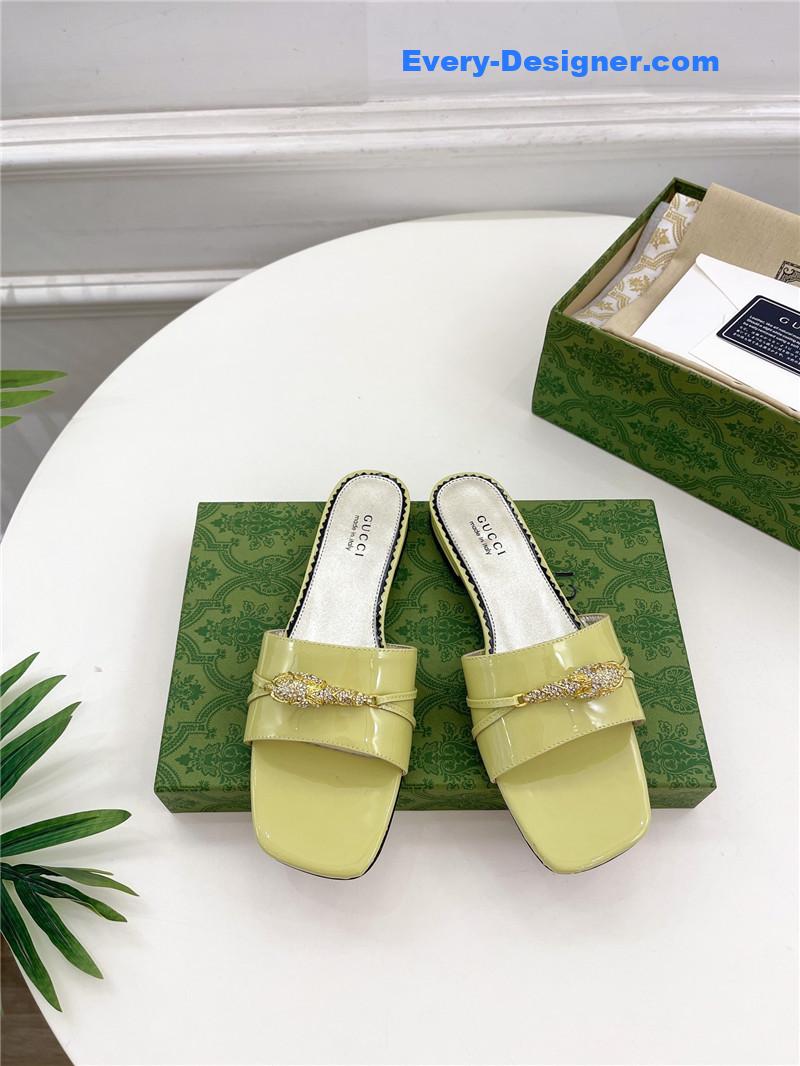 Gvc*1 new metal snake head slippers