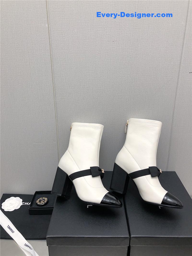 CC explosion bow snow white short boots