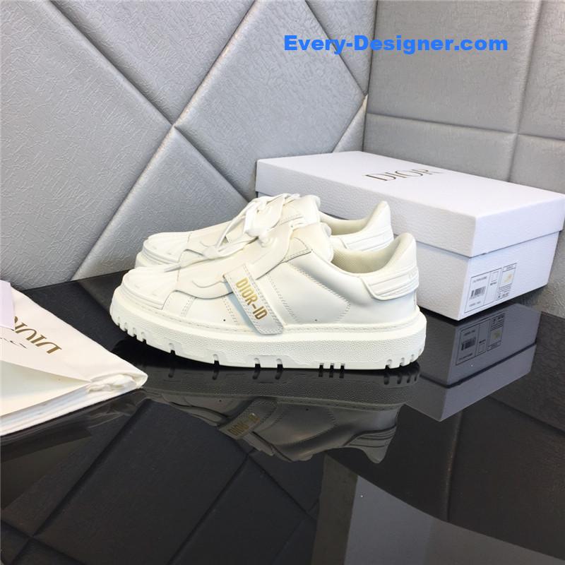 D10r shell shoes
