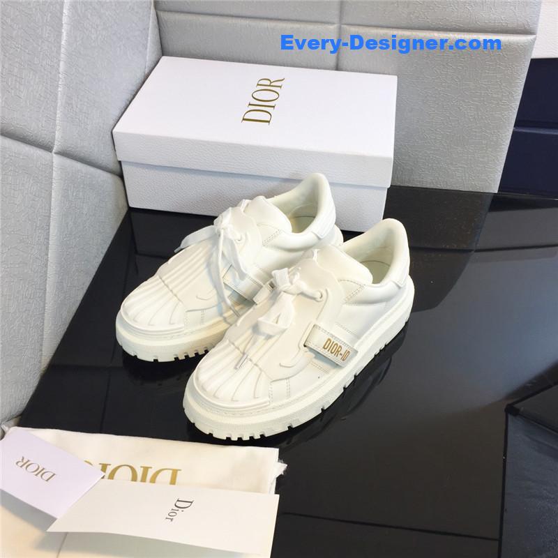 D10r shell shoes