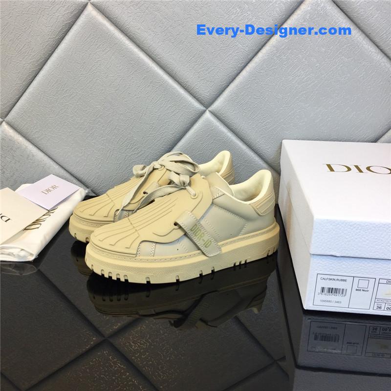D10r shell shoes