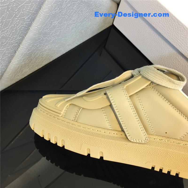 D10r shell shoes