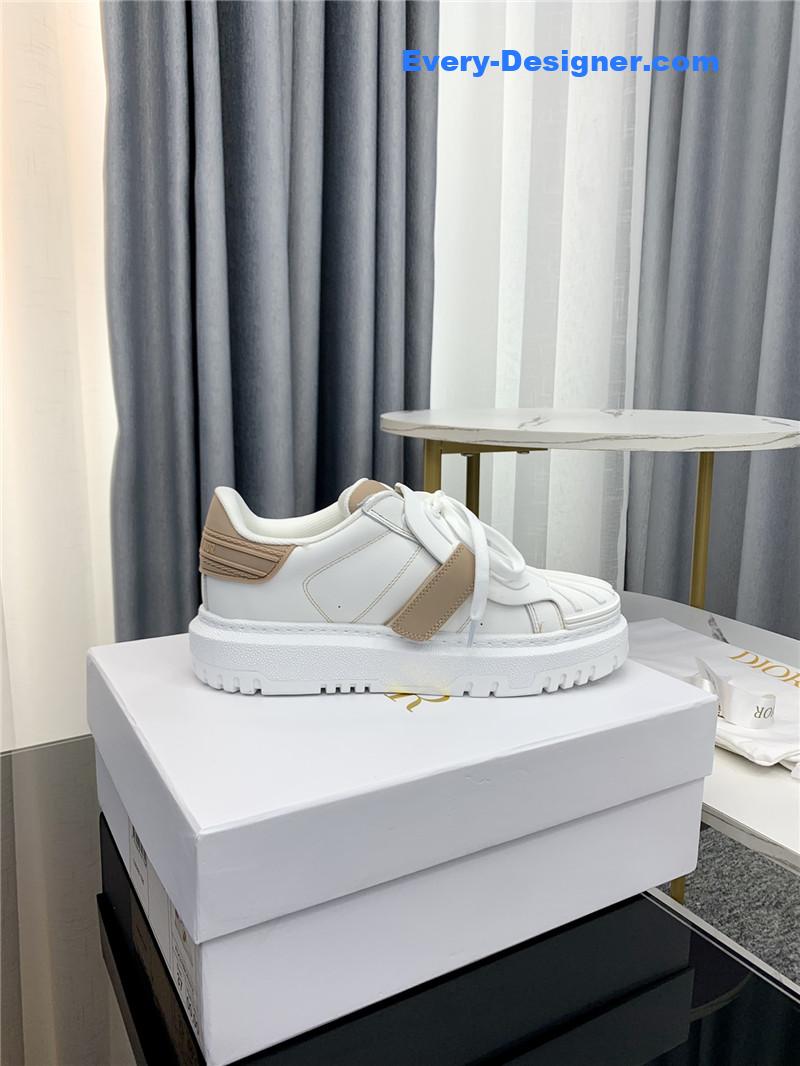 D10r shell shoes