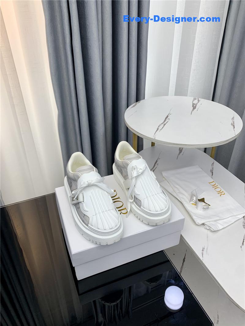 D10r shell shoes