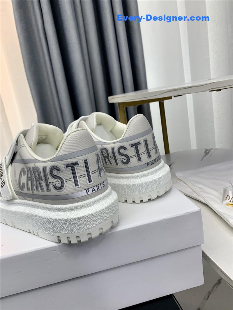 D10r shell shoes
