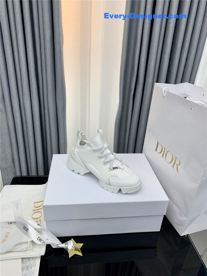 D10r top version daddy shoes
