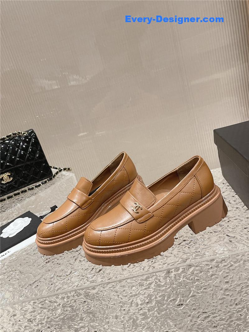 CC calfskin lozenge shoes