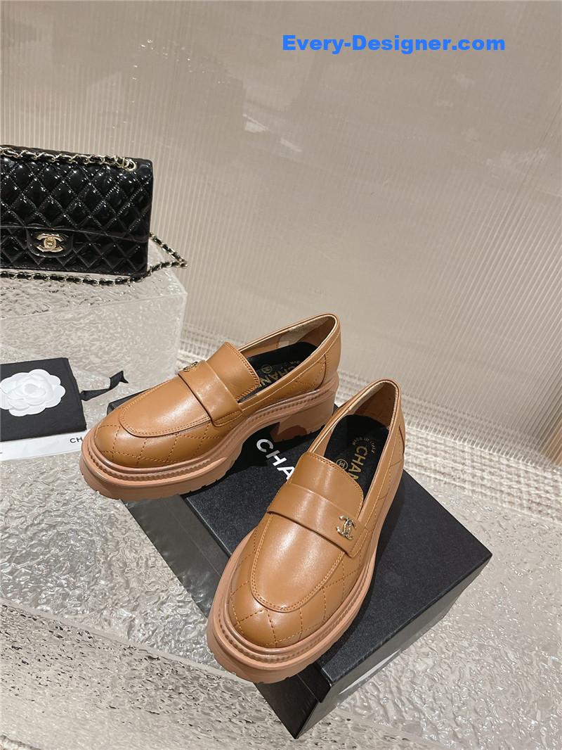 CC calfskin lozenge shoes