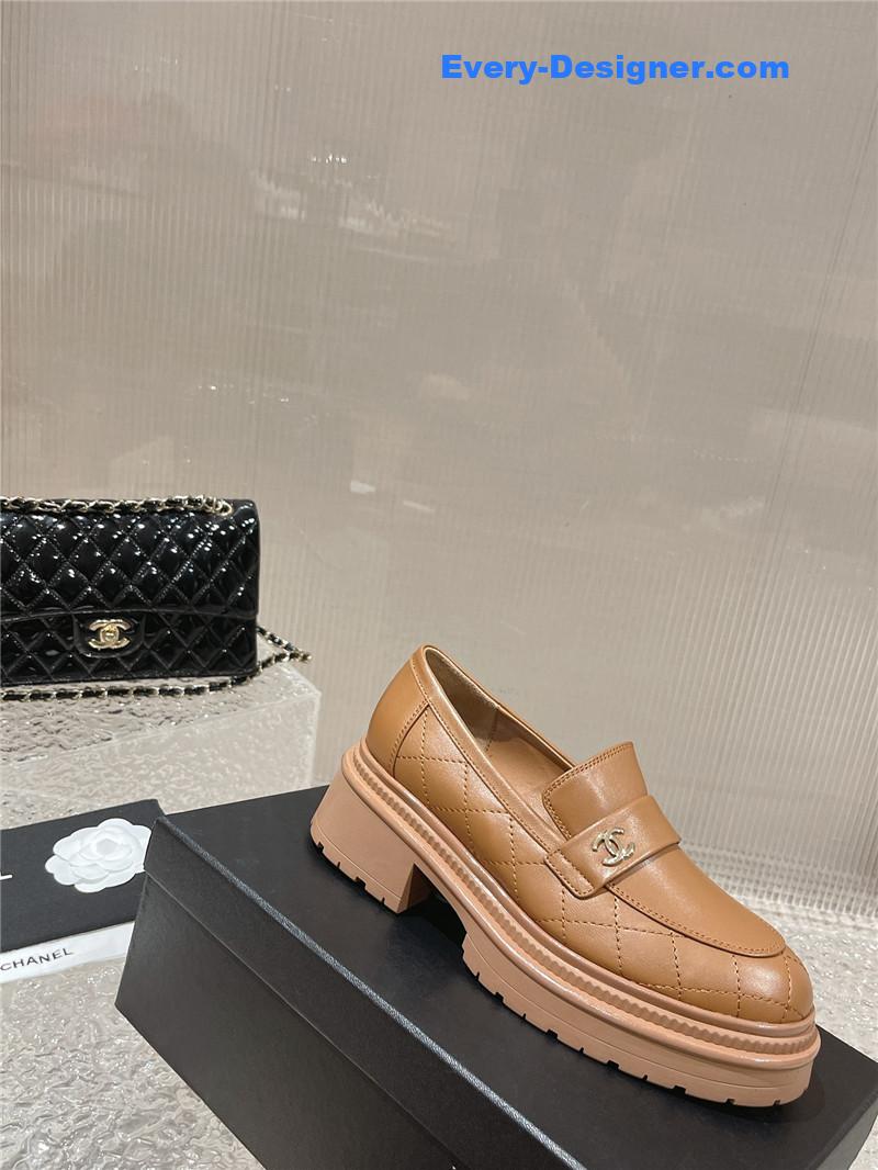CC calfskin lozenge shoes