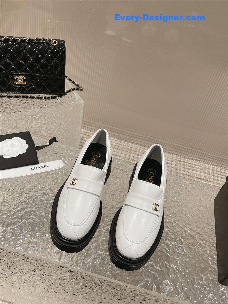 CC calfskin lozenge shoes