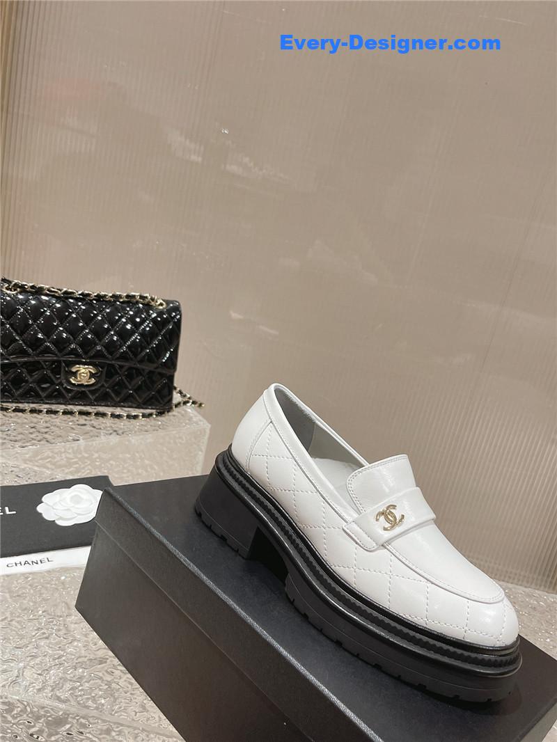 CC calfskin lozenge shoes