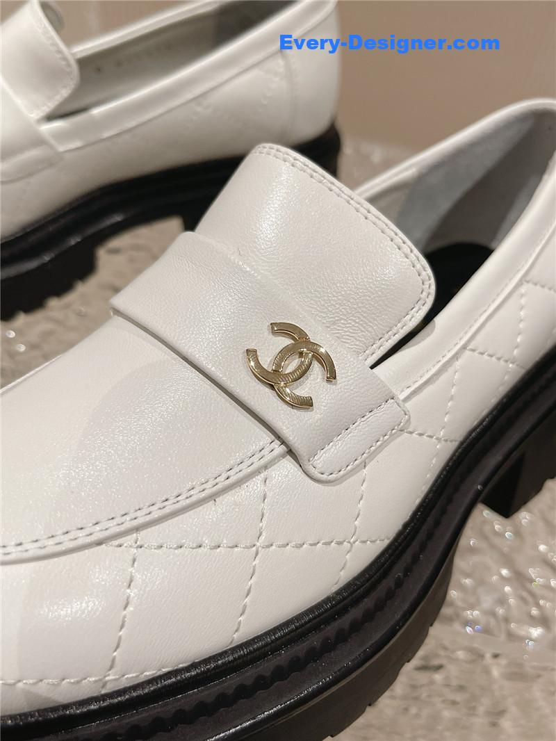 CC calfskin lozenge shoes