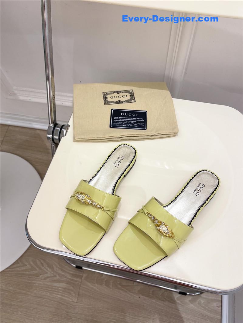Gvc*1 new metal snake head slippers