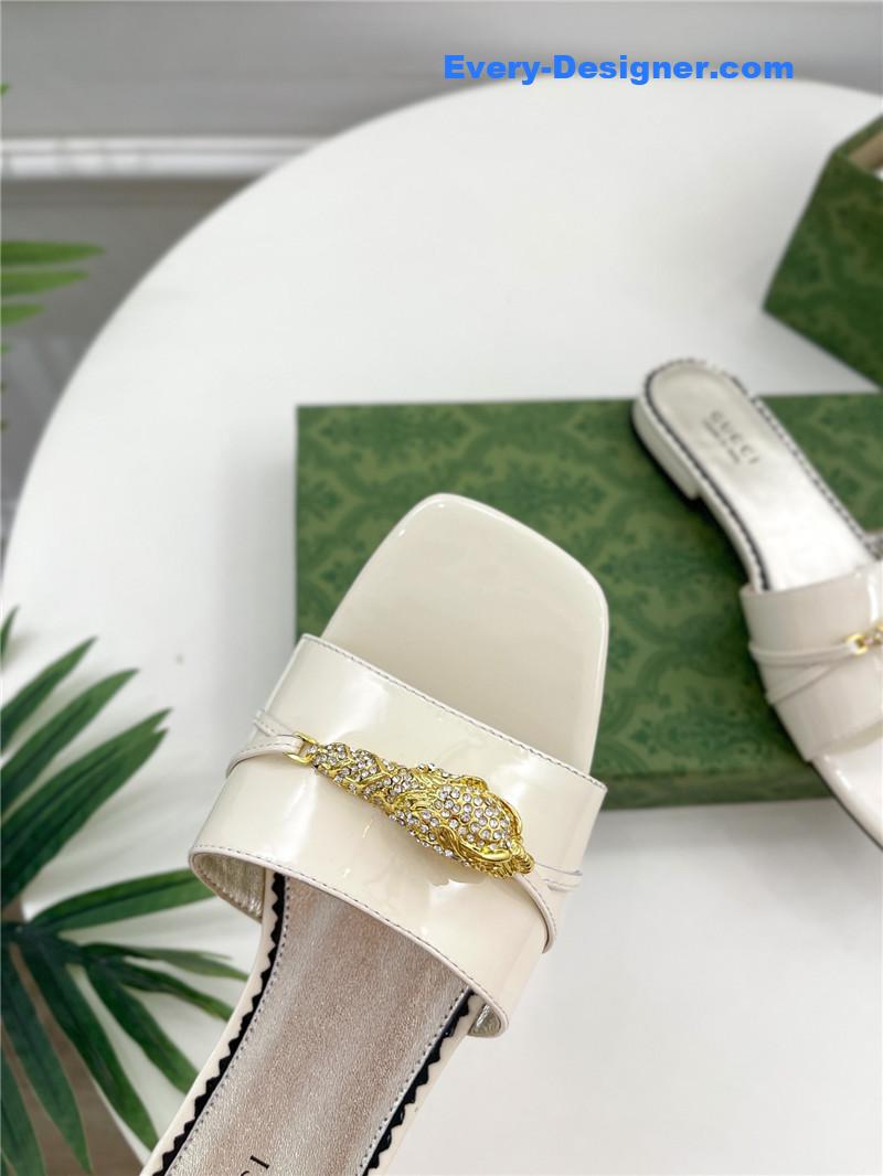 Gvc*1 new metal snake head slippers
