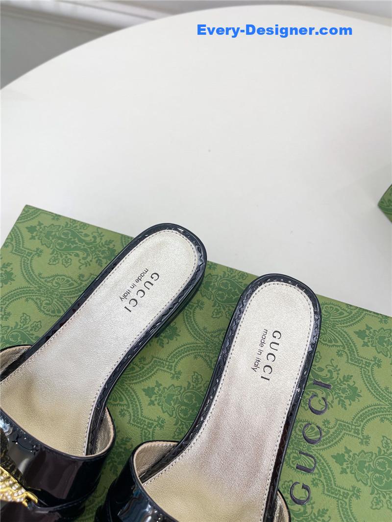 Gvc*1 new metal snake head slippers