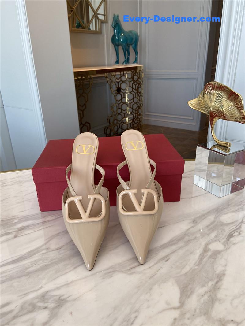 Va1e*ntin0 top sandals