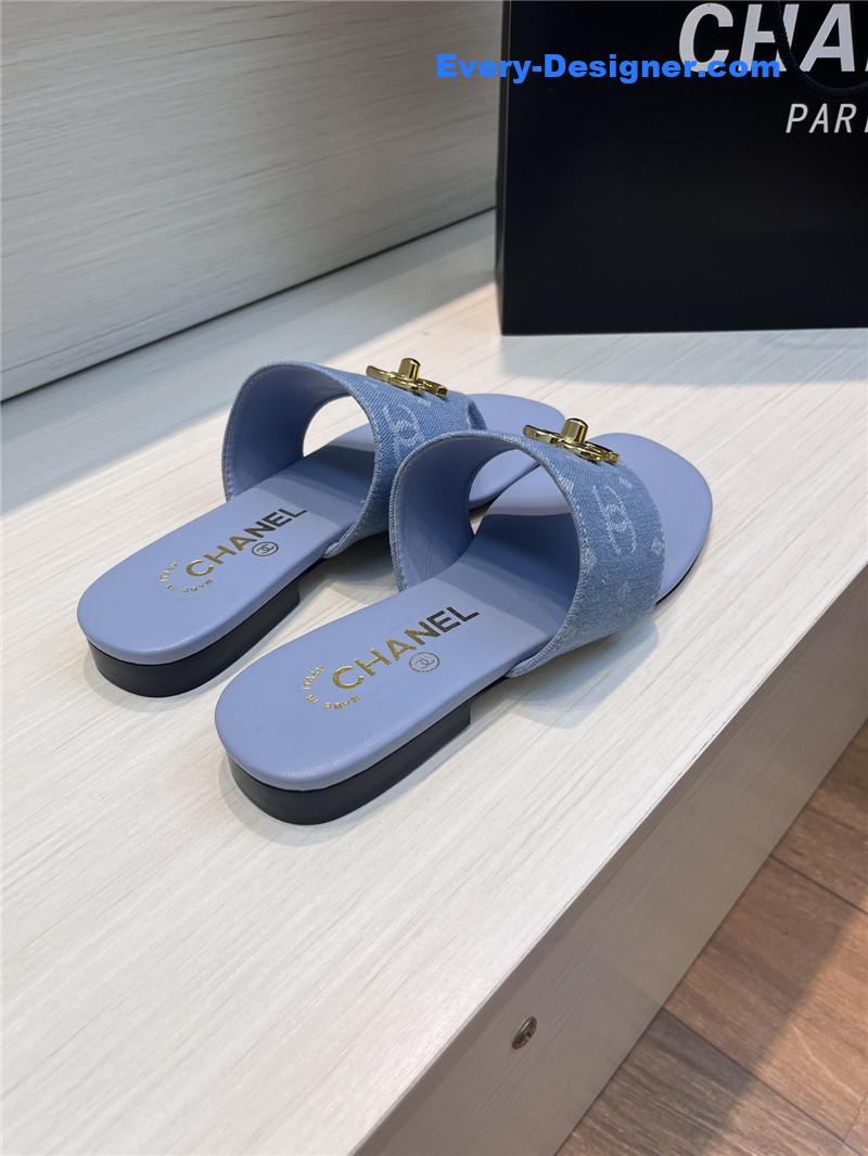 CC flip flops flip flops