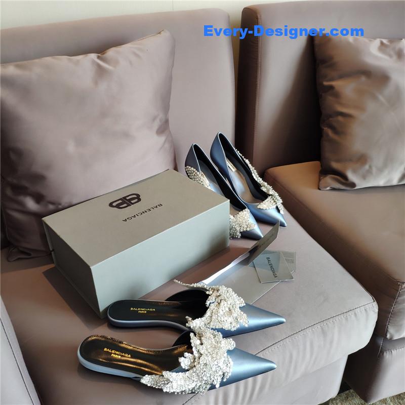 Ba1en*iaga pointed toe sandals