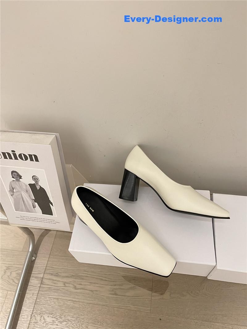 Chunky heels