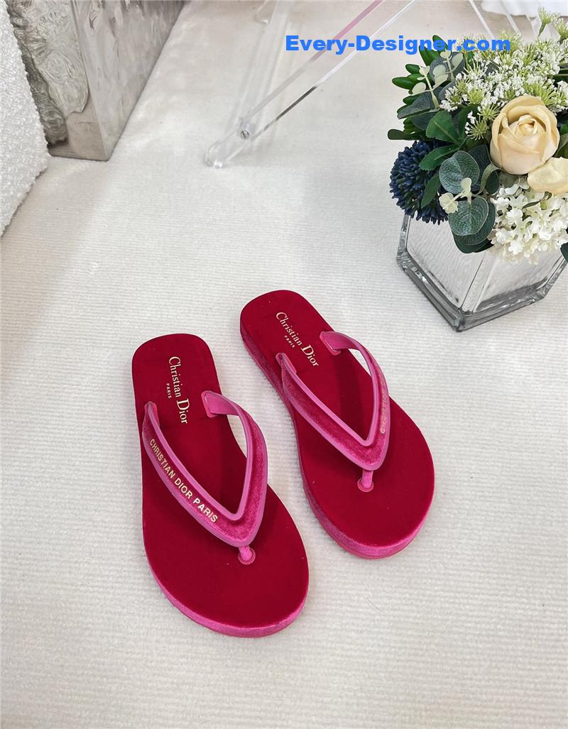 D10r new flip flops
