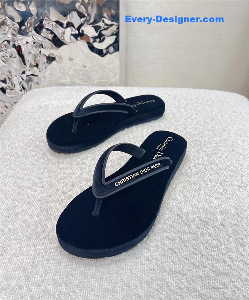 D10r new flip flops