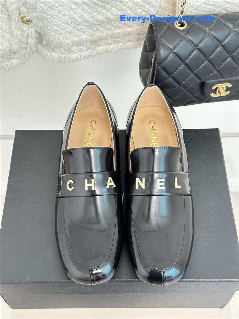 CC double C letter buckle square head chunky loafers