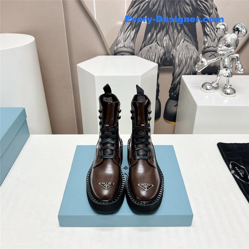 Pra*a round toe platform lace-up ankle boots