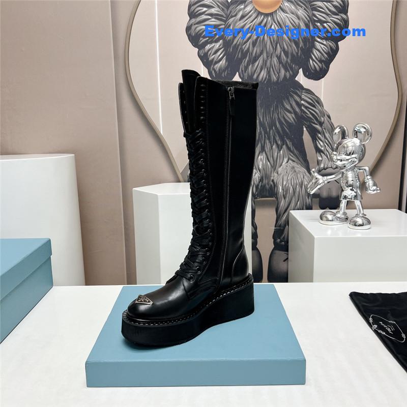 Pra*a round toe platform lace-up boots