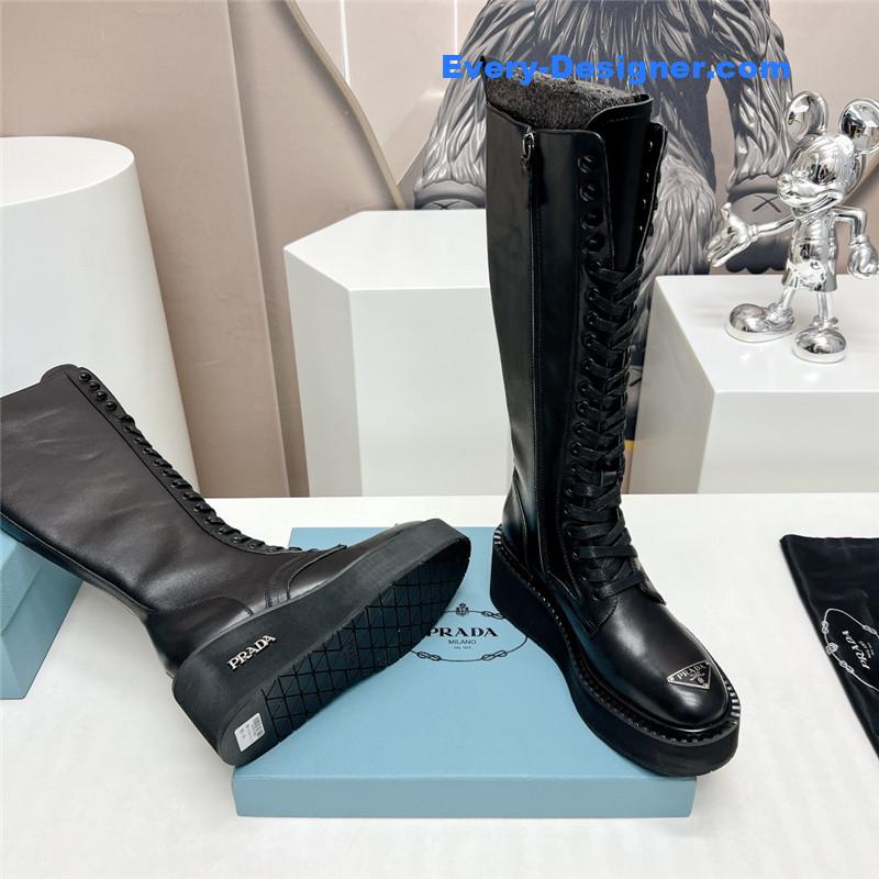 Pra*a round toe platform lace-up boots