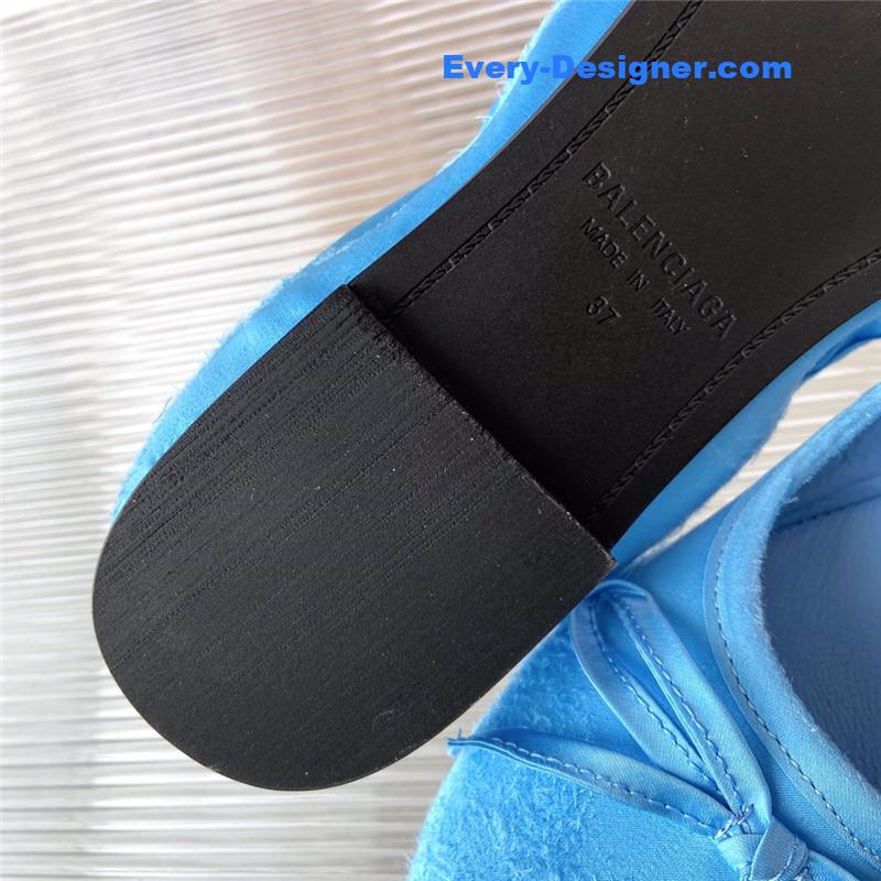 Ba1en*iaga distressed ballerinas