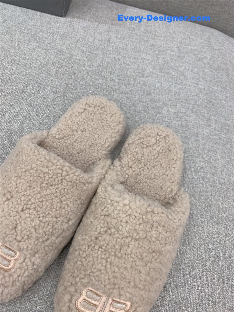 Ba1en*iaga classic fur flat slippers