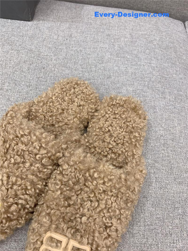Ba1en*iaga classic fur flat slippers