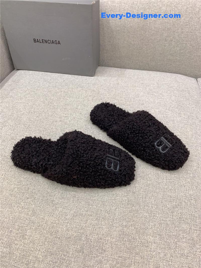 Ba1en*iaga classic fur flat slippers