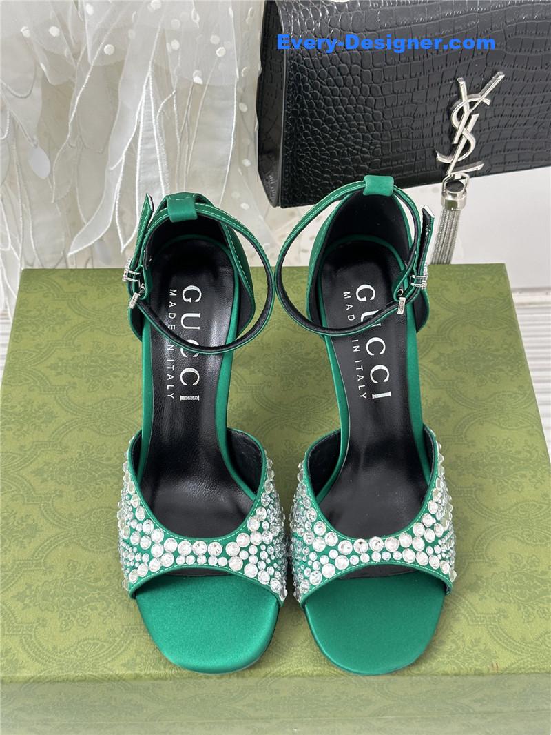 Gvc*1 rhinestone slippers sandals