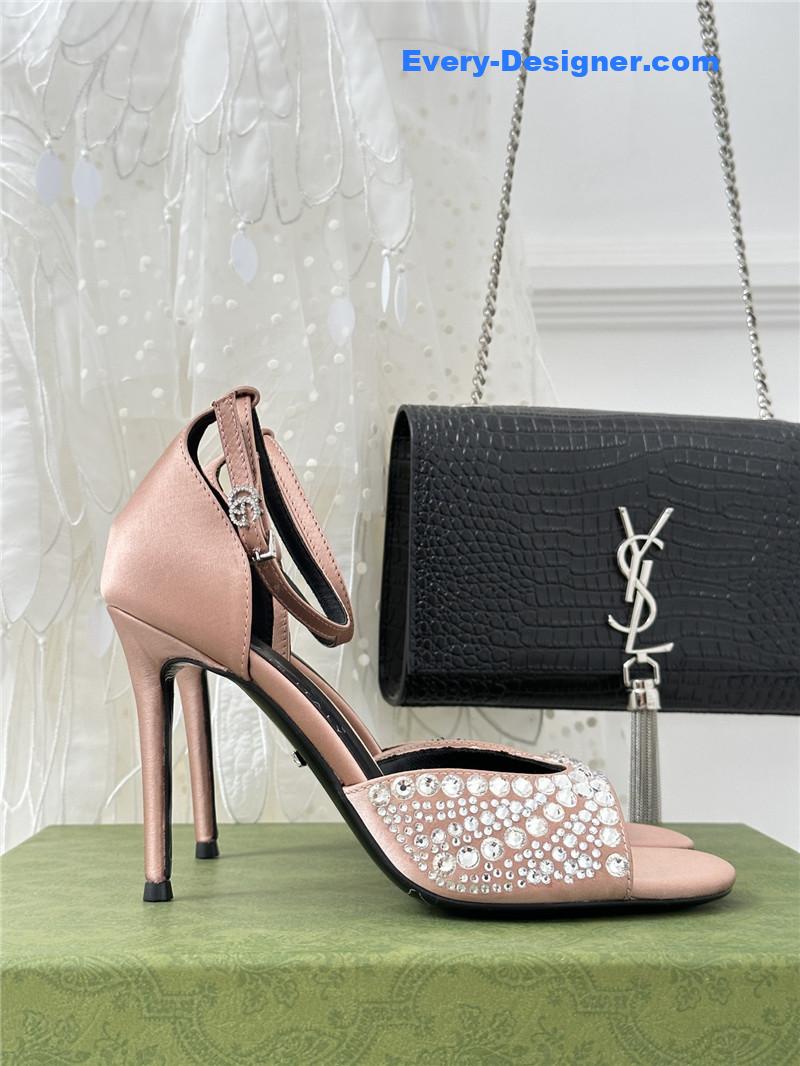 Gvc*1 rhinestone slippers sandals