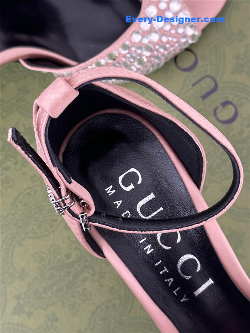 Gvc*1 rhinestone slippers sandals