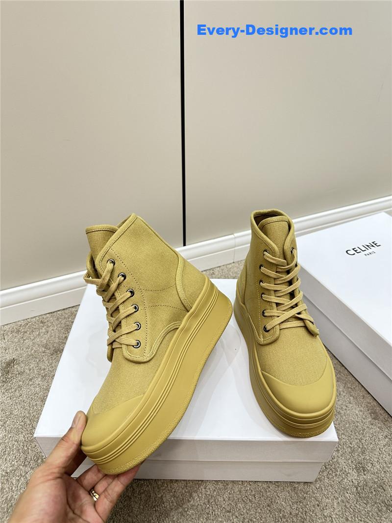 Ce1i*e platform boots
