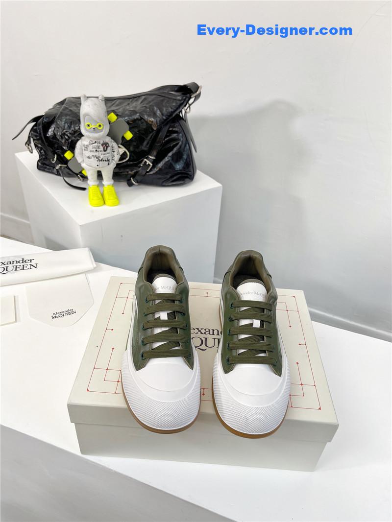 a1exa*der Mcqv*en retro sneakers skate shoes