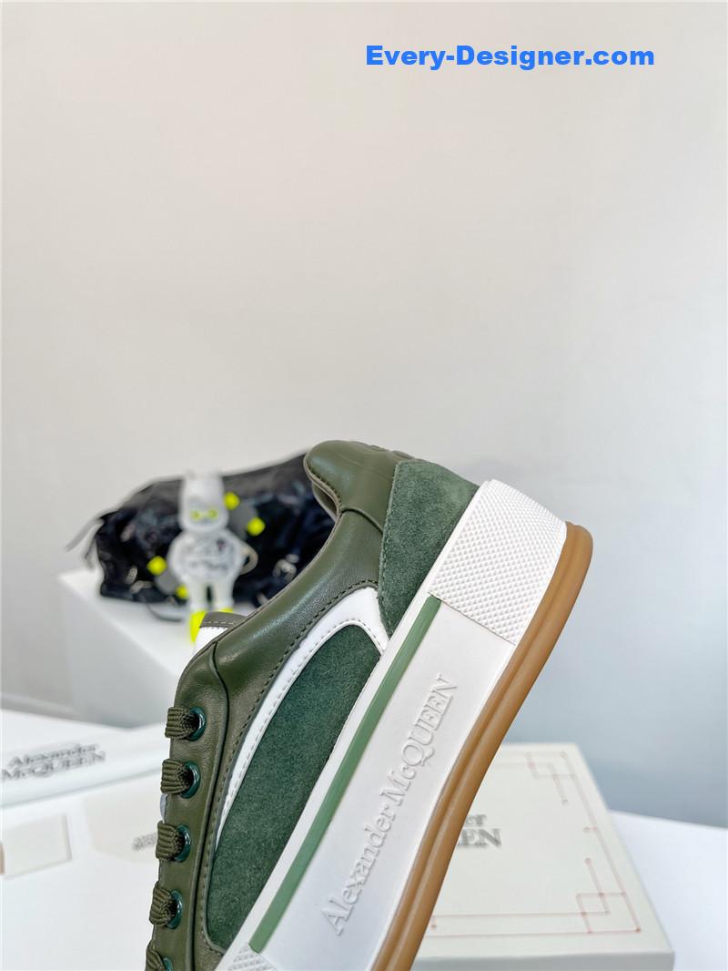 a1exa*der Mcqv*en retro sneakers skate shoes